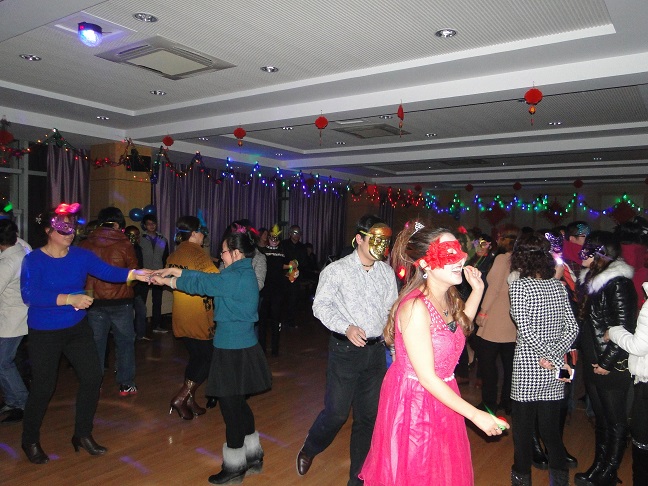 ��2014���趯˫�壬�ͷŻ�����ӭ�»�ױ���